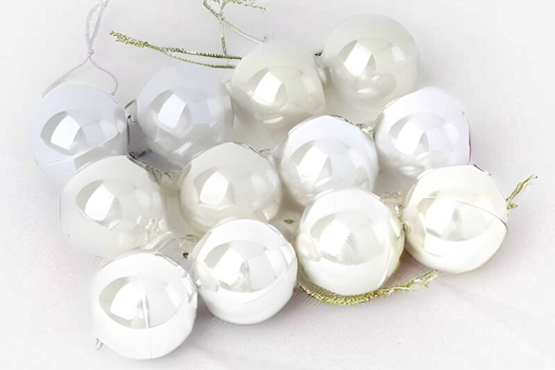 Σετ Χριστουγεννιάτικες μπάλες - 8cm - 12pcs - 326048 - White